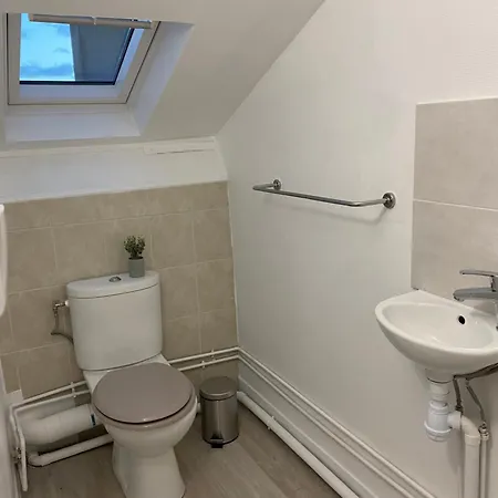 Duplex Cosy Tres Proche De La Defense *